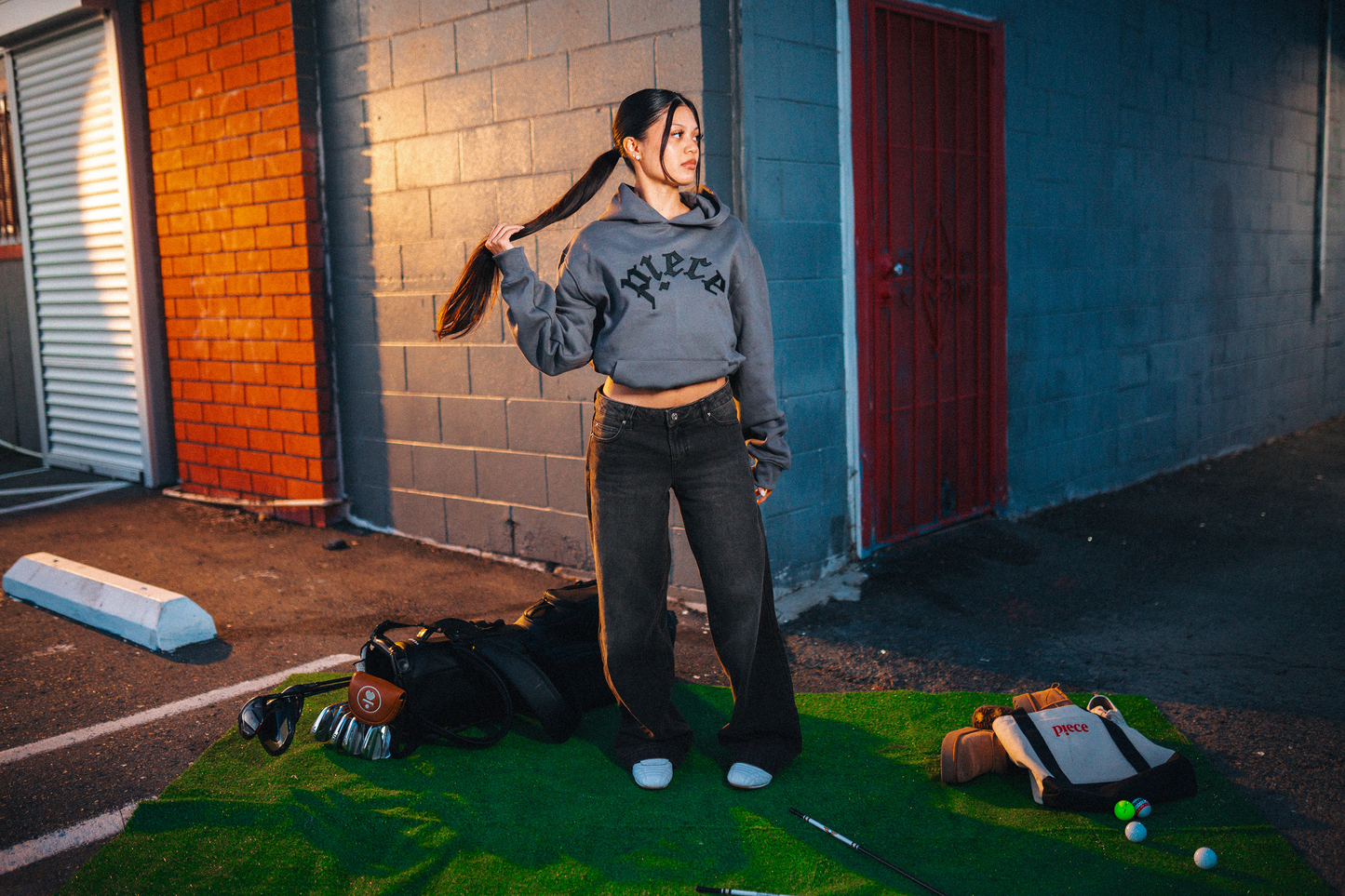 Arch Logo Hoodie Sweatshirt (Pavement)