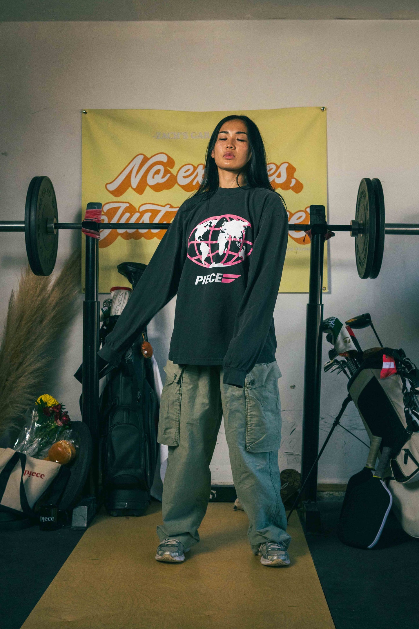 World Piece Long Sleeve T-Shirt (Smoked Salmon)