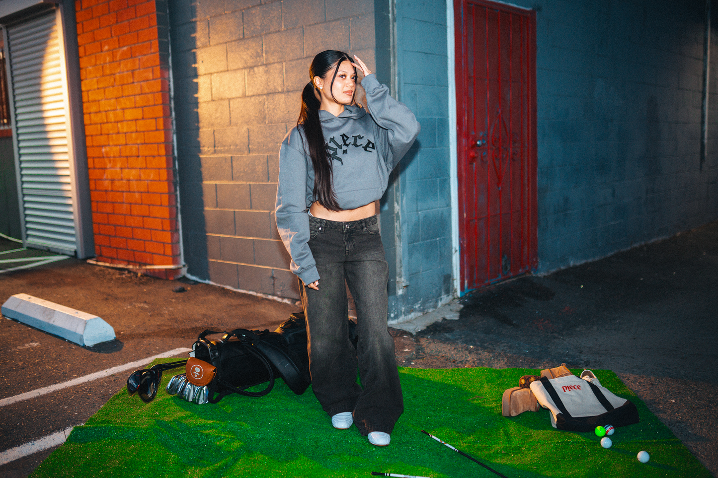 Arch Logo Hoodie Sweatshirt (Pavement)