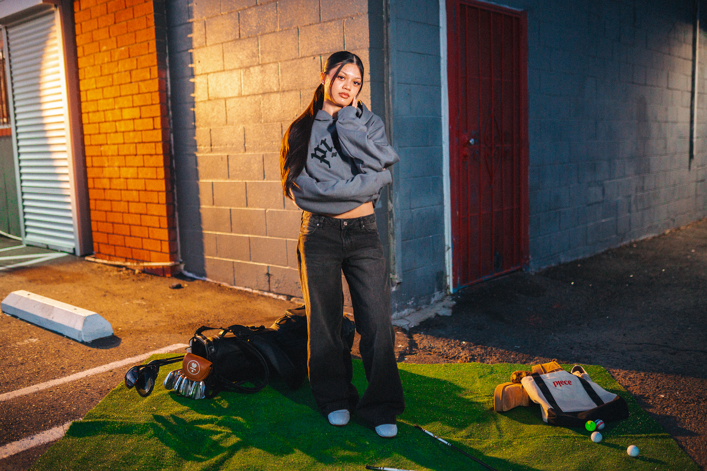 Arch Logo Hoodie Sweatshirt (Pavement)